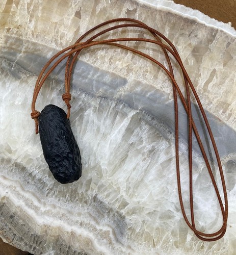 Tektit sternschnuppe - tektit, (sternschnuppe